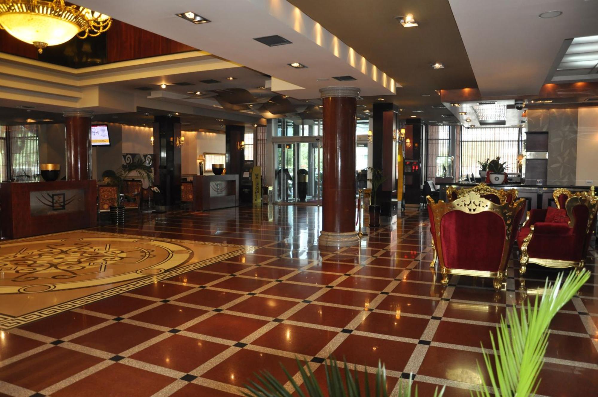 Grand Hotel Europa Шкодер Экстерьер фото